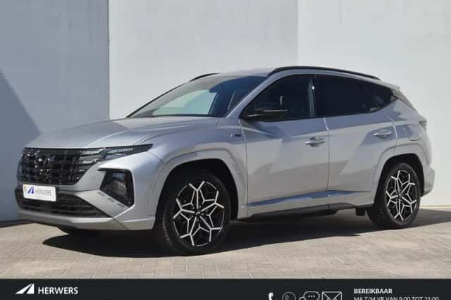 Hyundai Tucson (2022) thumbnail 1
