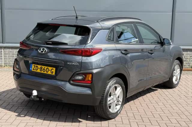 Hyundai Kona (2019) thumbnail 3