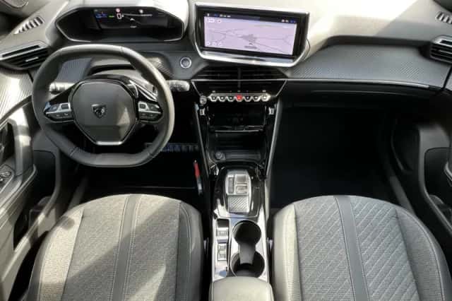 Peugeot e-2008 (2025) thumbnail 2