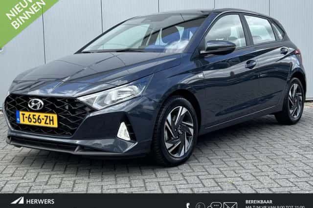 Hyundai i20 (2023) thumbnail 1