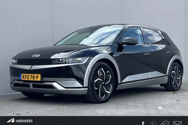 Hyundai Ioniq 5 (2023) thumbnail 1