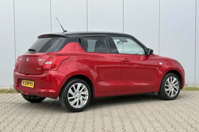 Suzuki Swift (2024) thumbnail 2