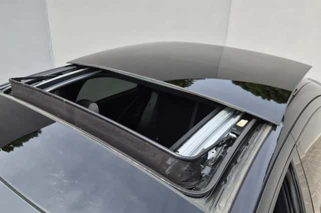 Hyundai Ioniq 6 (2023) thumbnail 6