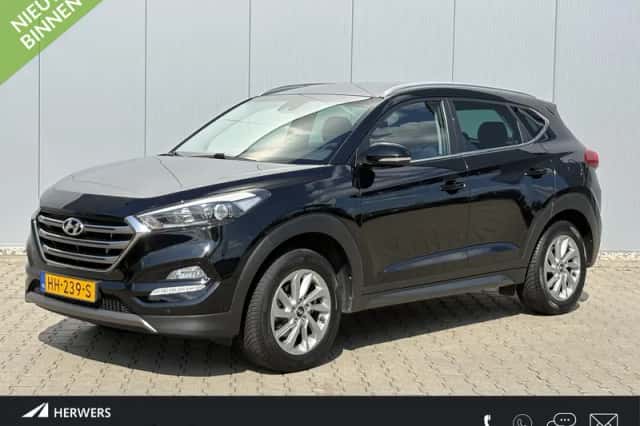 Hyundai Tucson (2015) thumbnail 1