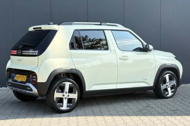 Hyundai Inster (2025) thumbnail 3