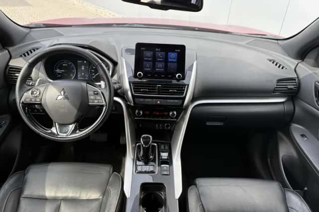 Mitsubishi Eclipse Cross (2022) thumbnail 2