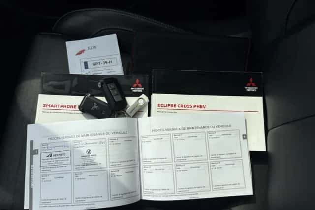 Mitsubishi Eclipse Cross (2022) thumbnail 3