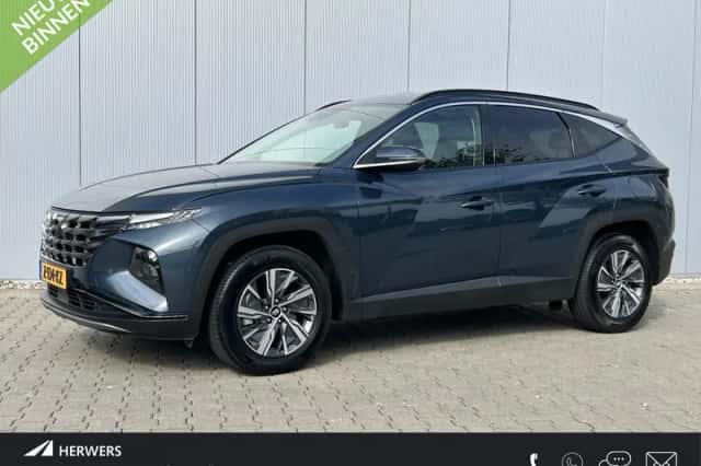 Hyundai Tucson (2024) thumbnail 1