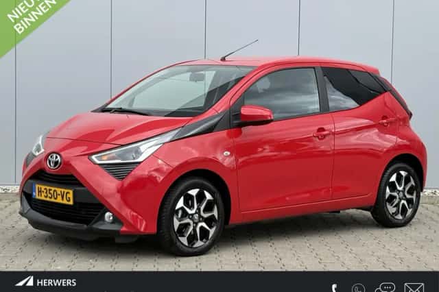 Toyota Aygo (2020) thumbnail 1