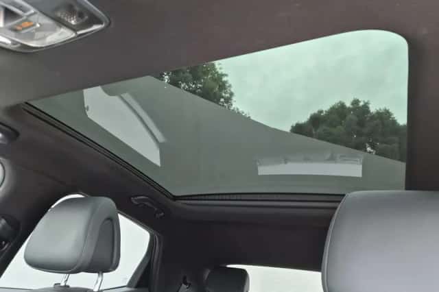 Genesis GV60 (2022) thumbnail 5