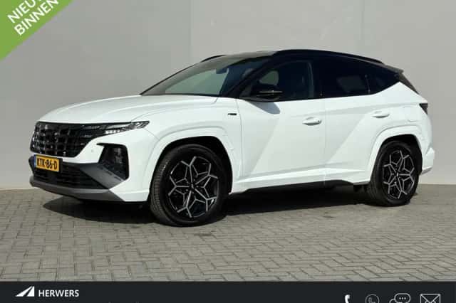 Hyundai Tucson (2022) thumbnail 1