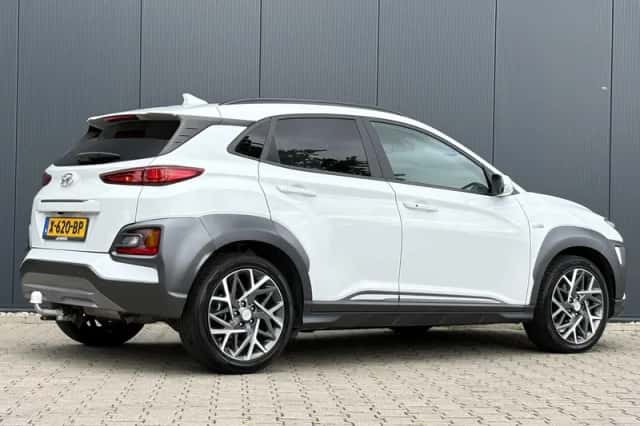 Hyundai Kona (2020) thumbnail 3