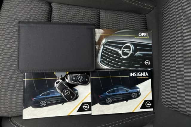 Opel Insignia Sports Tourer (2020) thumbnail 5