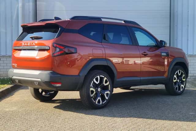 Dacia Bigster (2025) thumbnail 3