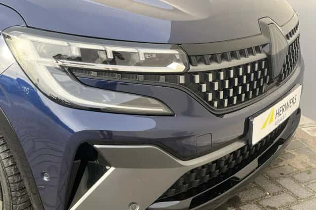 Renault Espace (2023) thumbnail 34