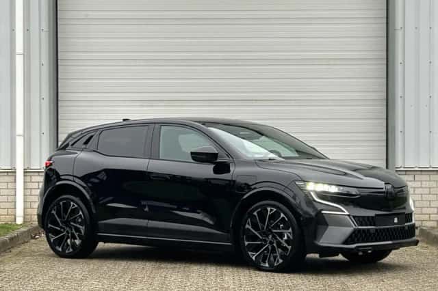 Renault Mégane E-Tech (2026) thumbnail 3