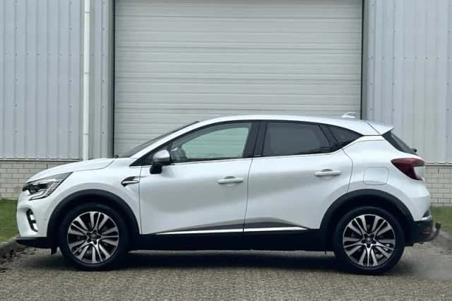 Renault Captur (2021) thumbnail 16