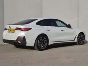 BMW i4 (2024) thumbnail 6