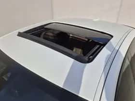 BMW i4 (2024) thumbnail 9