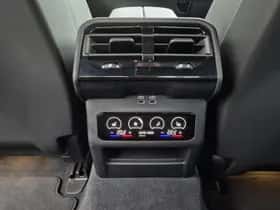 BMW i5 (2025) thumbnail 42