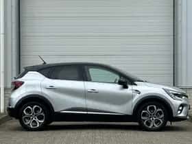 Renault Captur (2021) thumbnail 22