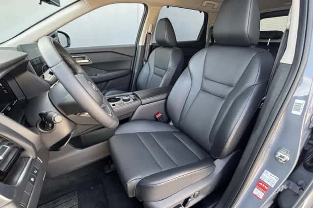 Nissan X-Trail (2025) thumbnail 4