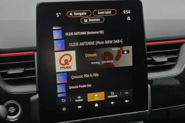 Renault Arkana (2023) thumbnail 11