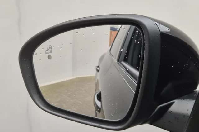 Renault Arkana (2023) thumbnail 39