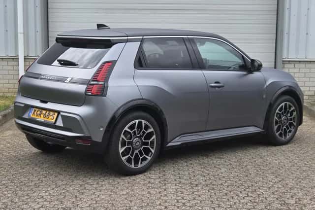 Renault 5 (2026) thumbnail 3