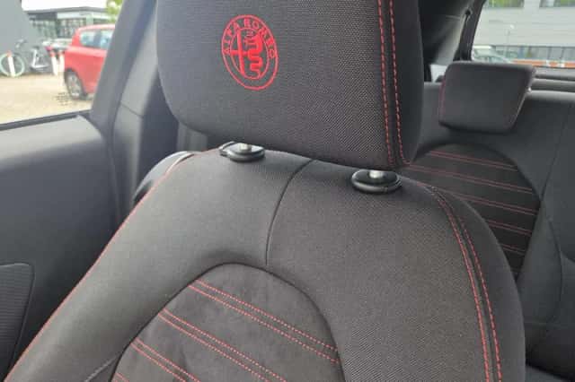 Alfa Romeo Mito (2019) thumbnail 24