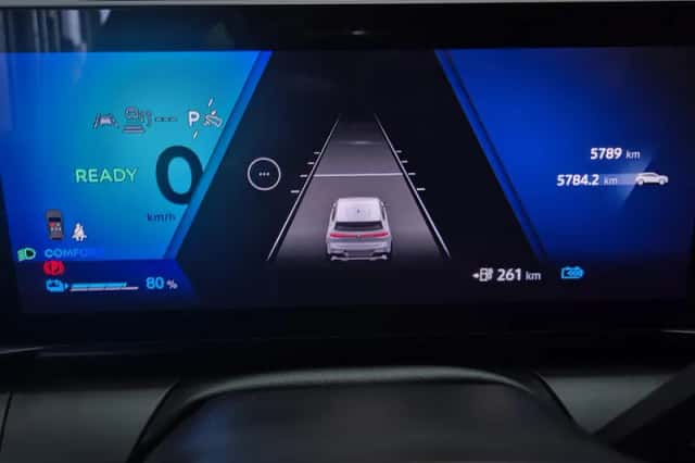 Renault Mégane E-Tech (2025) thumbnail 12
