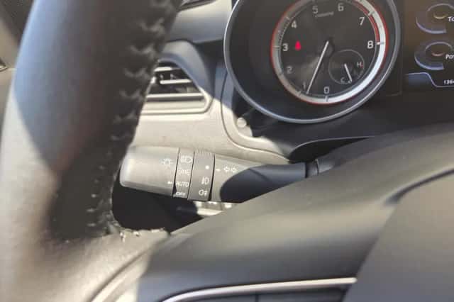 Suzuki Swift (2022) thumbnail 39