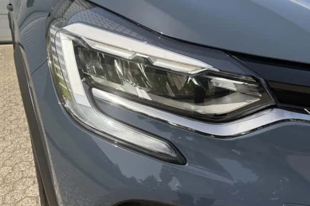 Renault Captur (2022) thumbnail 26