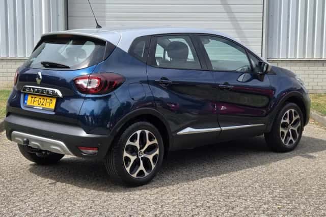 Renault Captur (2018) thumbnail 3