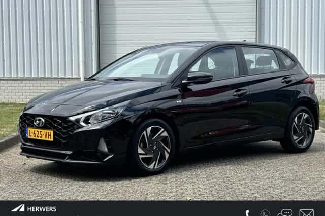 Hyundai i20 (2021) thumbnail 1