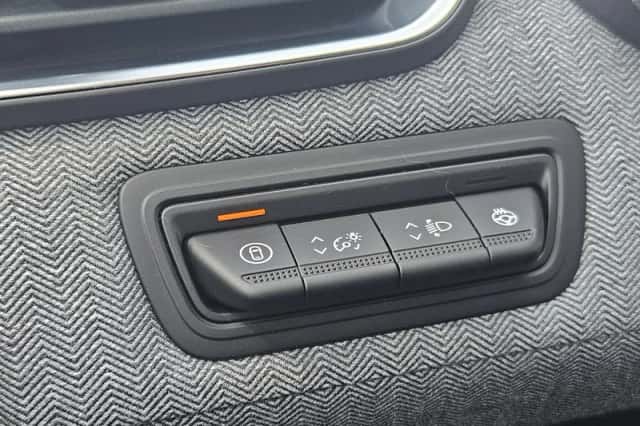 Renault Clio (2025) thumbnail 6