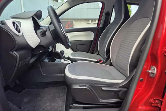 Renault Twingo (2022) thumbnail 6