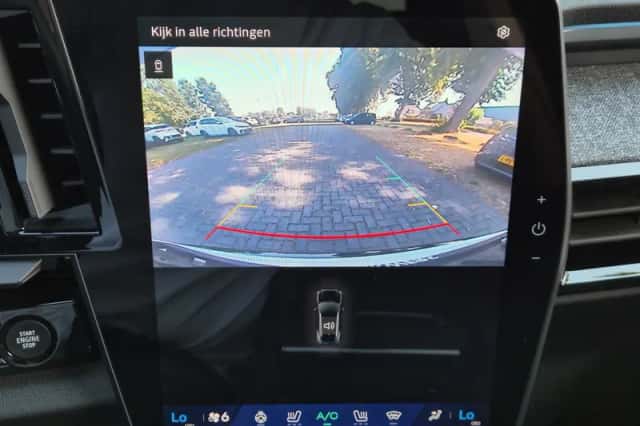 Renault Austral (2025) thumbnail 4