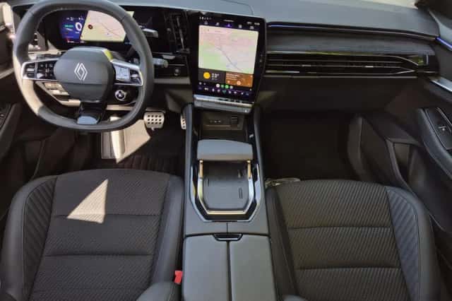 Renault Espace (2025) thumbnail 2