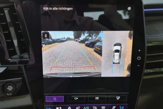 Renault Espace (2025) thumbnail 6