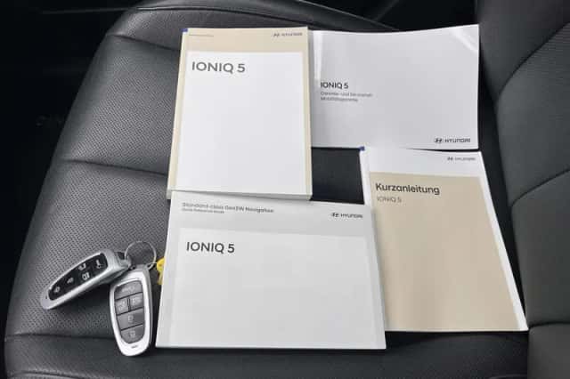Hyundai Ioniq 5 (2023) thumbnail 6