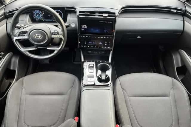 Hyundai Tucson (2021) thumbnail 2