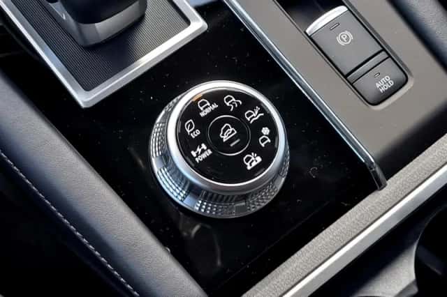 Mitsubishi Outlander (2025) thumbnail 11