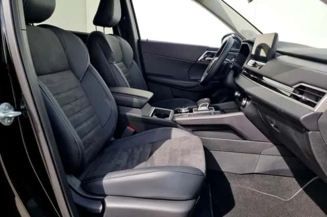 Mitsubishi Outlander (2025) thumbnail 26