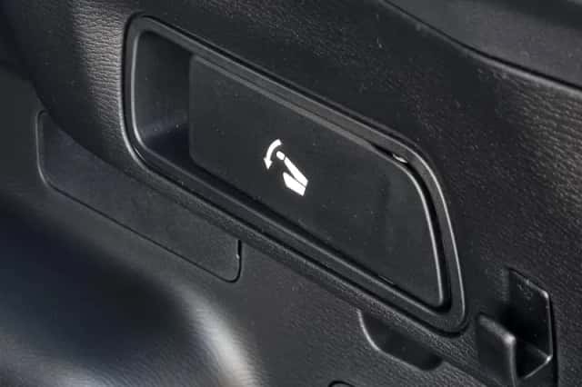 Mitsubishi Outlander (2025) thumbnail 36