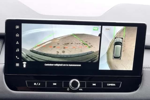 Mitsubishi Outlander (2025) thumbnail 38