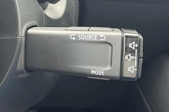 Mitsubishi ASX (2025) thumbnail 18