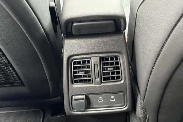 Mitsubishi ASX (2025) thumbnail 44