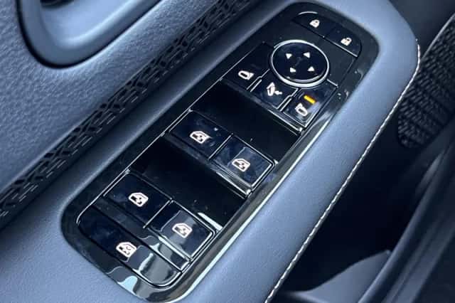 Nissan Ariya (2026) thumbnail 11