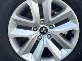Mitsubishi ASX (2025) thumbnail 36